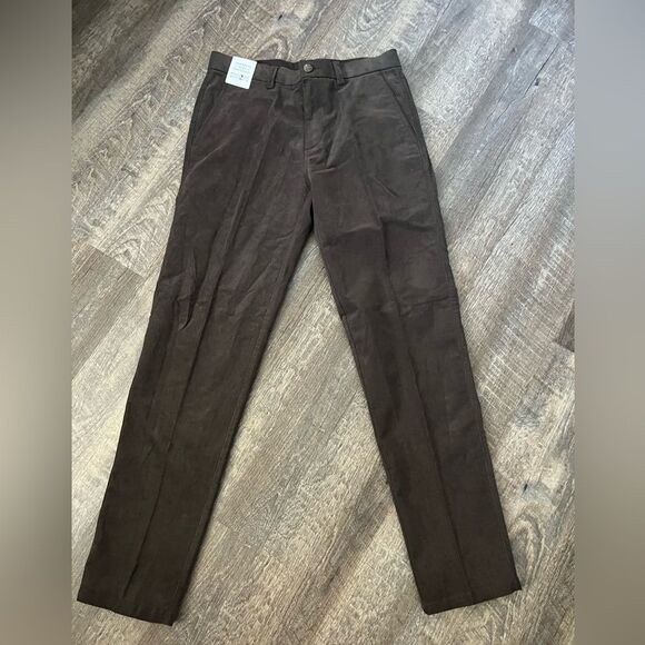 Haggar Classic-Fit Expandable Waistband Corduroy Straight Leg Pants-Size 32x32 - Picture 2 of 6